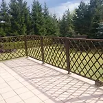 Dom Nad Jeziorem Dadaj *