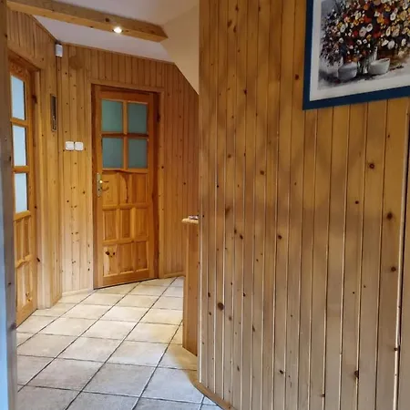 Dom Nad Jeziorem Dadaj Semesterbostad Wilimy