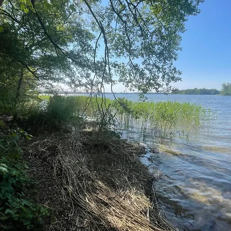Semesterbostad Dom Nad Jeziorem Dadaj Wilimy